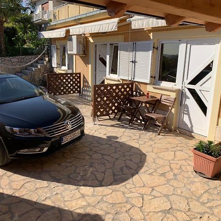 Apartmani Noelle Нови Винодолски Екстериор снимка